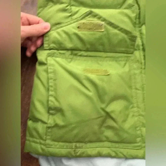 j.crew | ladies puffer vest, outerwear. Size: S. - Picture 3 of 11